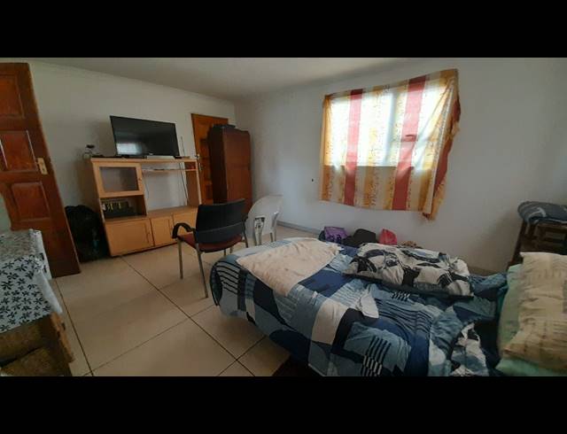 3 BEDROOM HOUSE FOR SALE IN RHODESFIELD